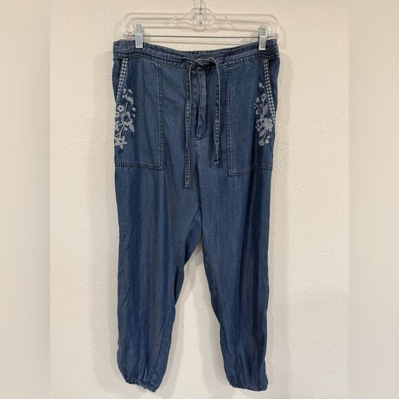 Johnny Was Embroidered
Floral Lyocell Chambray Jogger Denim Pants, Size S - Picture 2 of 7